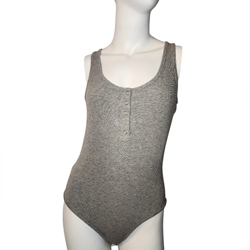 Gray Women's Sleeveless Bodysuit Size M